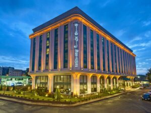 Read more about the article فندق إيليت وورلد بزنيس.