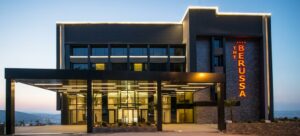 Read more about the article فندق بيروسا | Perosa Hotel