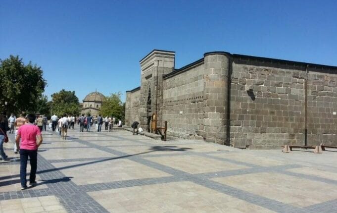 مسجد هوناط خاتون