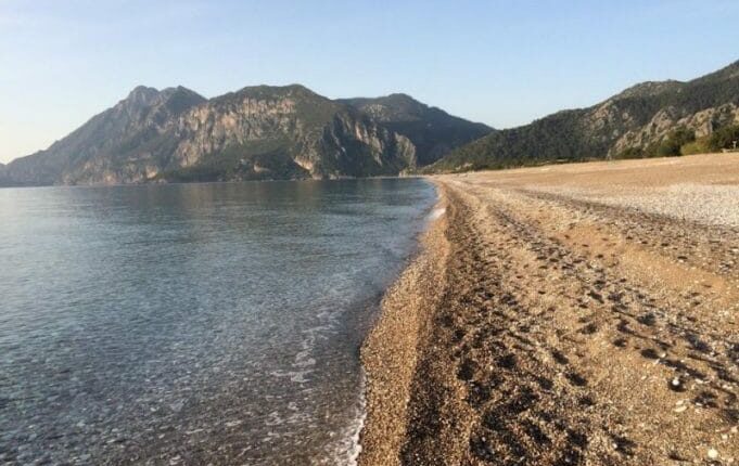 شاطئ سيرالي