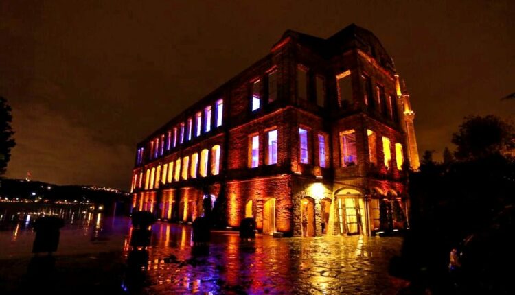 قصر أسماء سلطان منظر ليلي