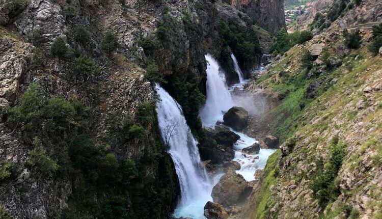 شلالات Kapuzbaşı قيصري
