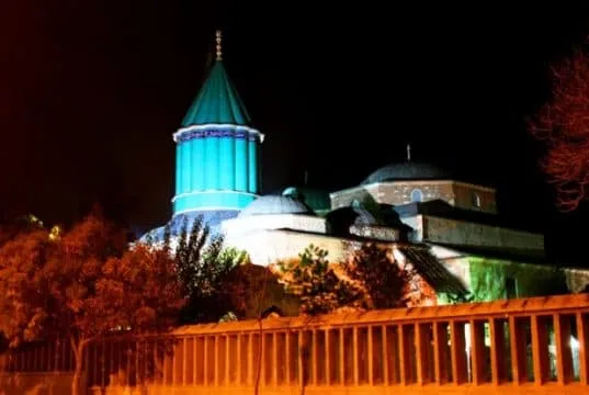 هرتز. قبر مولانا