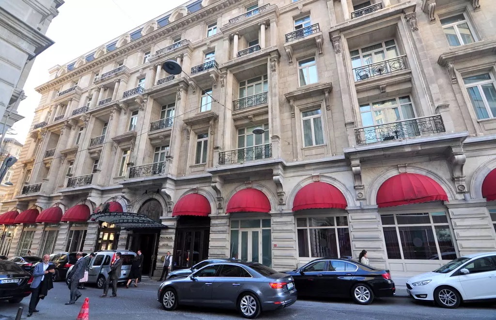 فندق بيرا بالاس