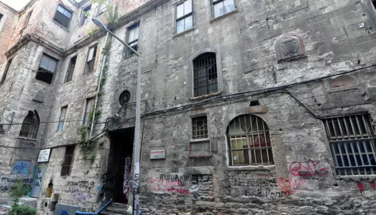 حي اسطنبول جالاتا في منطقة بيوغلو