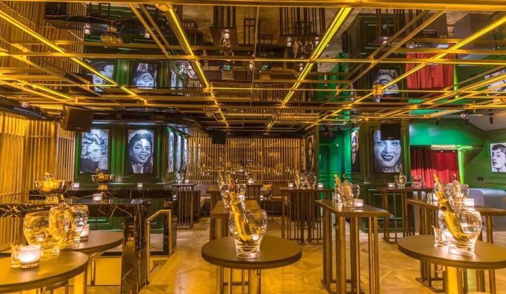 النوادي الليلية الشعبية في اسطنبول