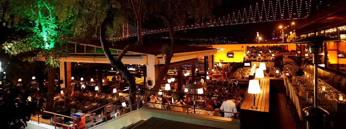 أفضل النوادي الليلية في اسطنبول البوسفور