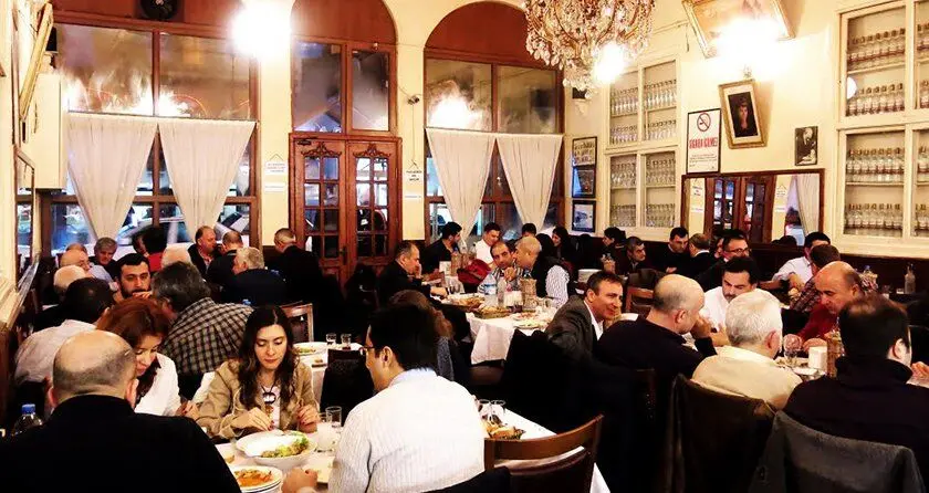 أفضل الحانات التركية في اسطنبول