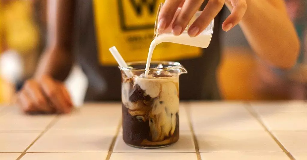 بريكينج باد كوفي شوب