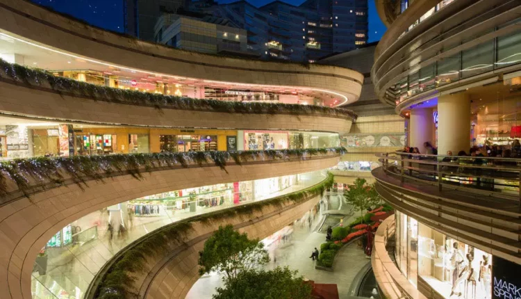 مركز تسوق كانيون