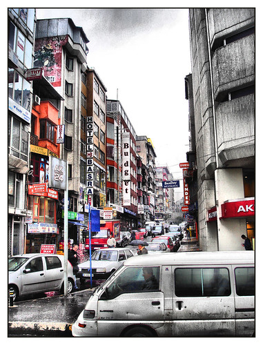 القيادة في تركيا