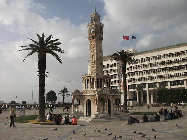 معالم السفر
